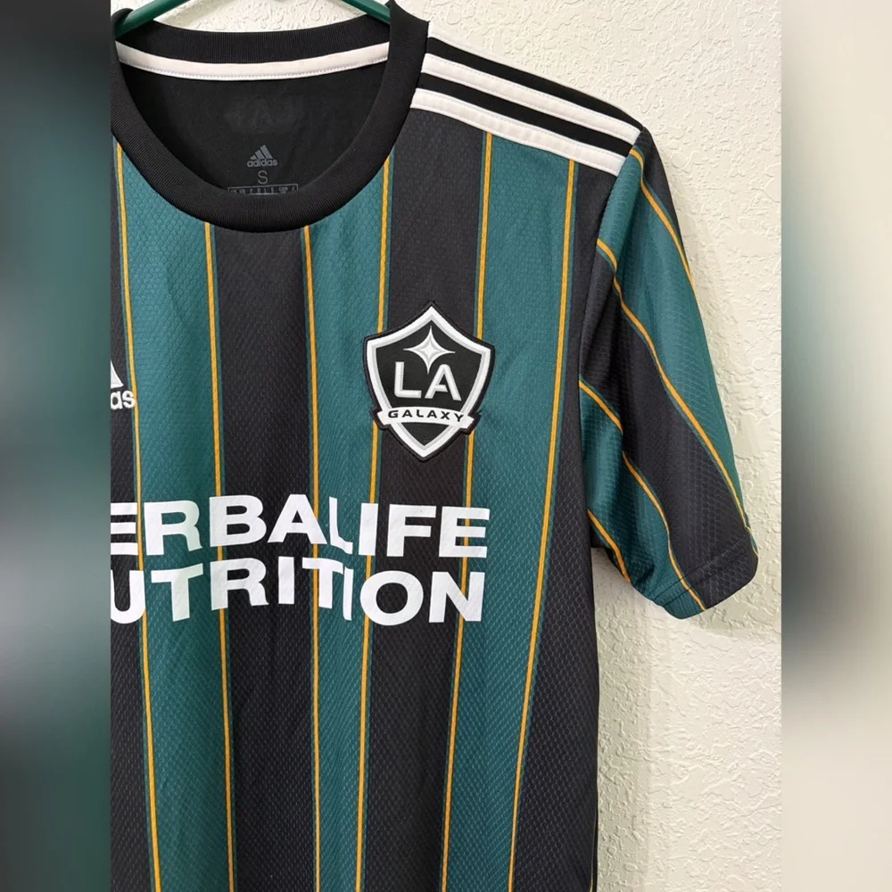 Adidas - LA Galaxy 21/22 Away Soccer Futbol Jersey Kit - S